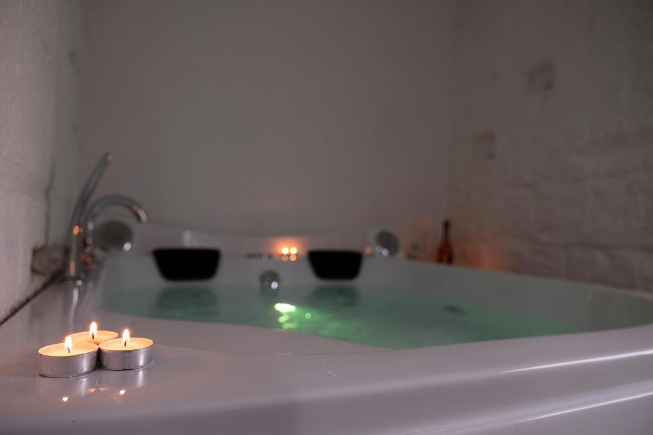 Amalfi Pool Suite - Puglia Mia Apartments 모노폴리 외부 사진