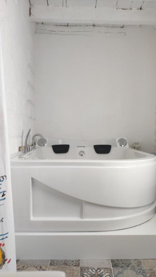 Amalfi Pool Suite - Puglia Mia Apartments 모노폴리 외부 사진