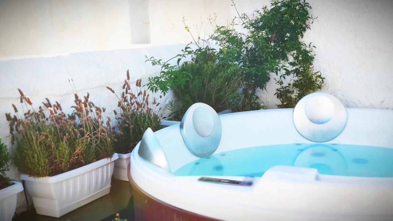 Amalfi Pool Suite - Puglia Mia Apartments 모노폴리 외부 사진